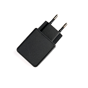 5V2A USB 黑色欧规充电器  